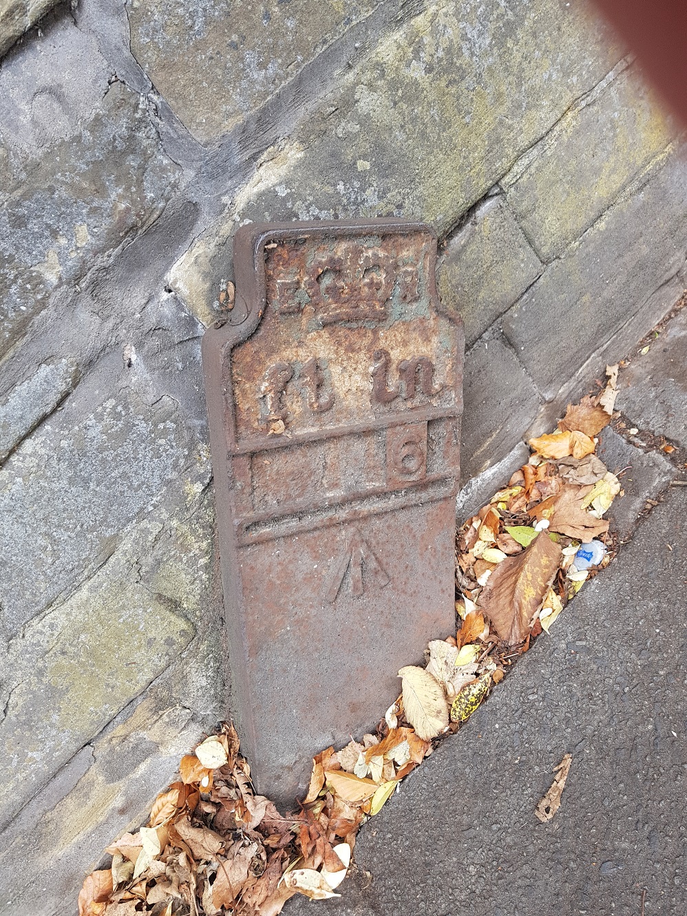Telegraph cable marker post at 447 New Bury Road, Manchester by Simon C-S 