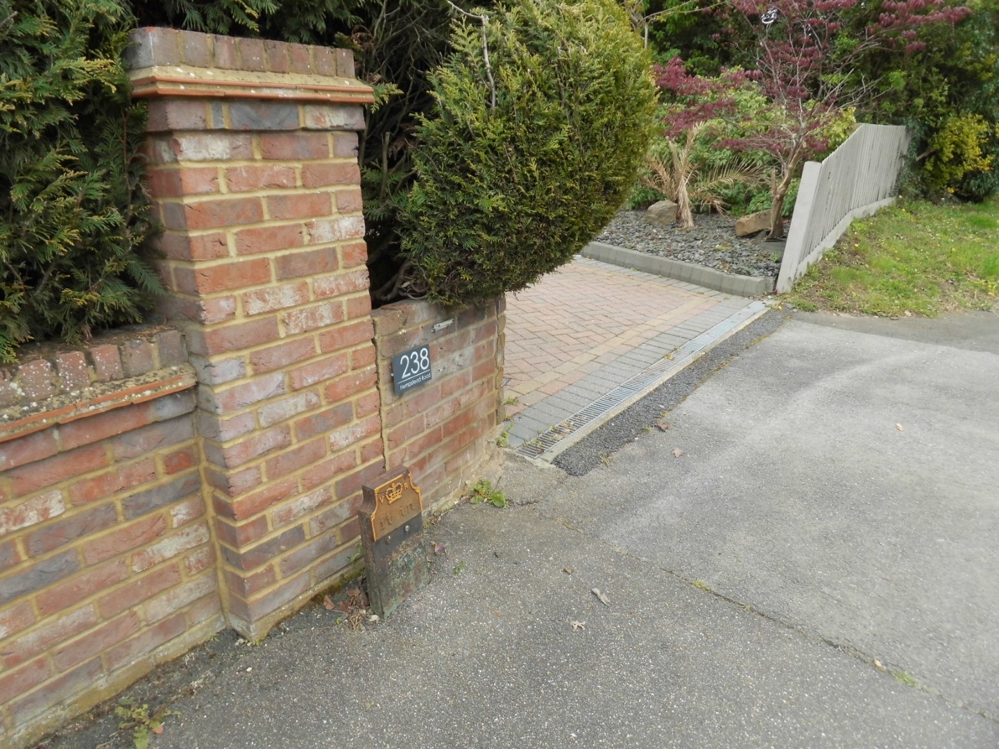 Telegraph cable marker post at 238 Hempstead Road, Watford by Derek Pattenson 