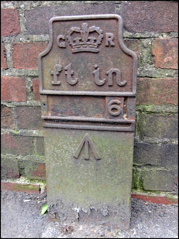 Telegraph cable marker post at Fisherton Street (South side), Salisbury by Aztec West 
