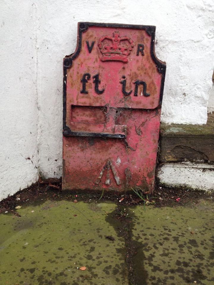 Telegraph cable marker post at 179 Watling Street, Towcester by Paul Collett 