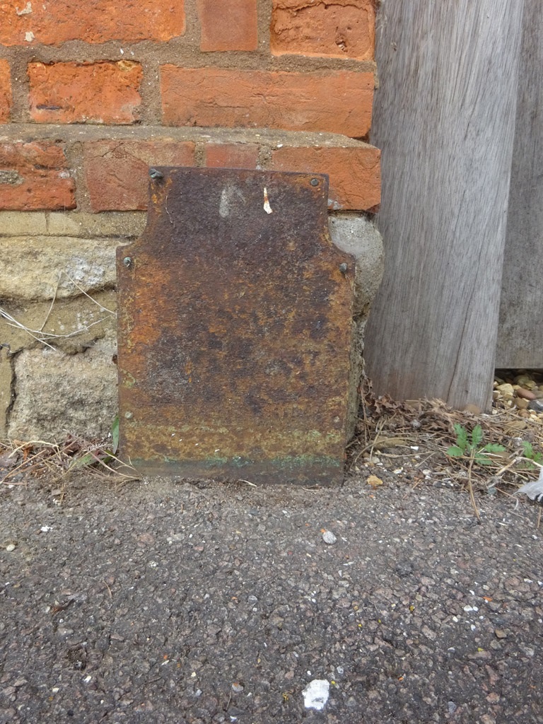Telegraph cable marker post at 27 London Road, Old Stratford, nr Milton Keynes by Mr Red 