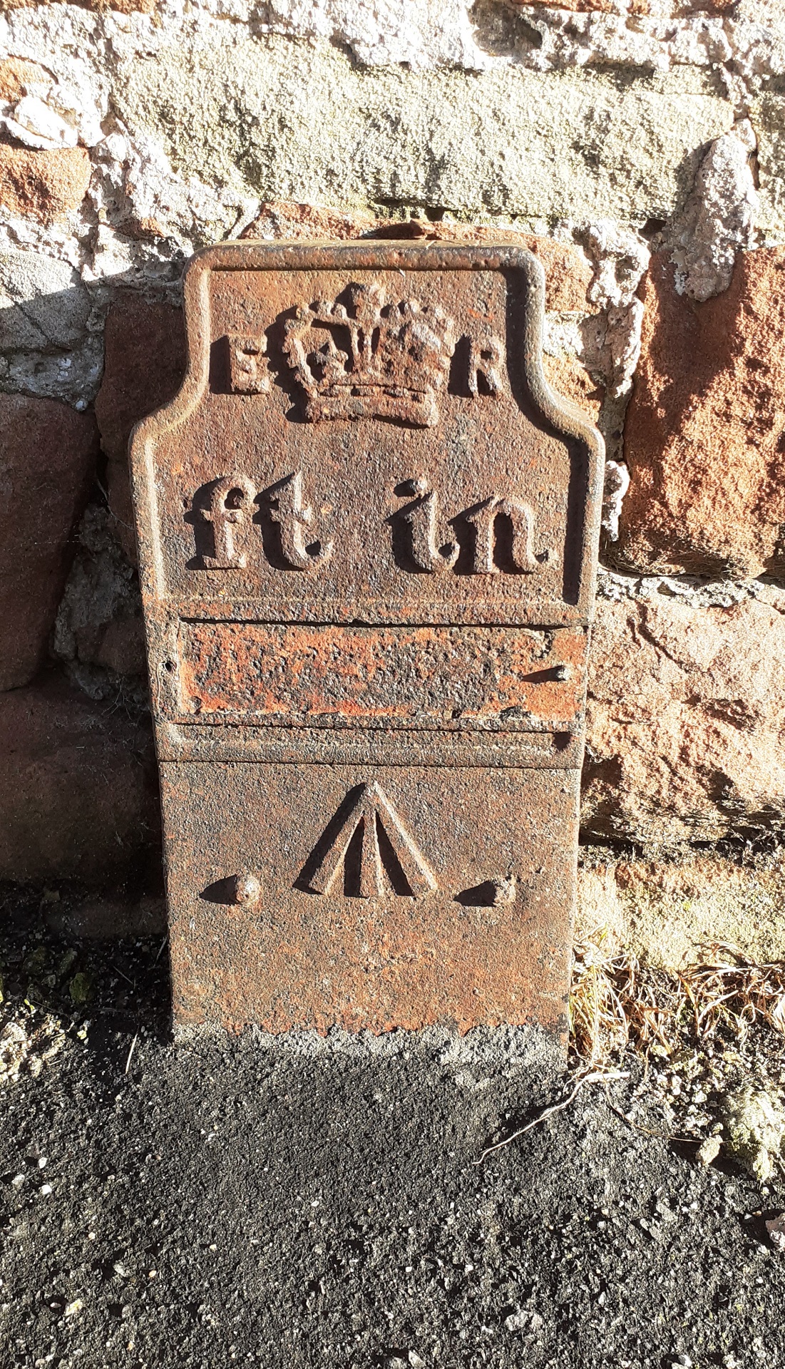Telegraph cable marker post at Heskett House, High Heskett, Cumbria by Roger Templeman 