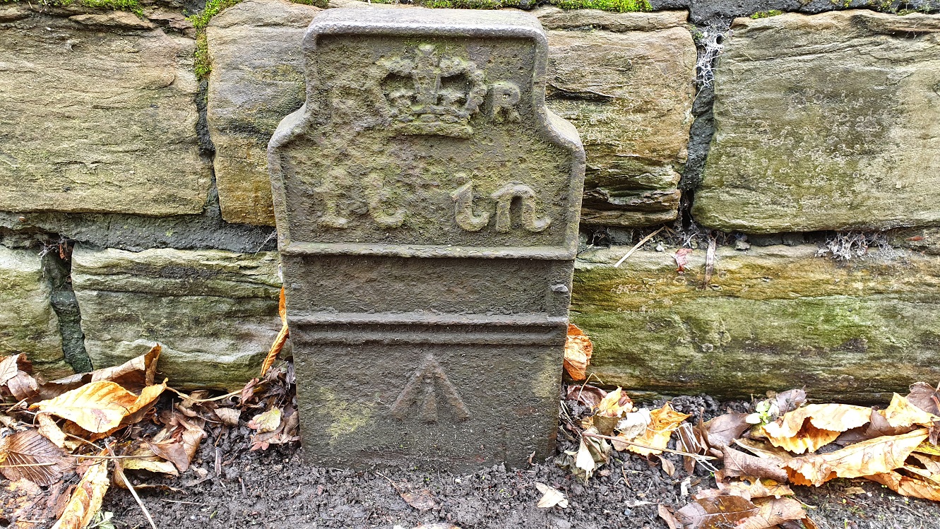 Telegraph cable marker post at 62 White Lane, Chapeltown, Sheffield by Ian Dickinson 