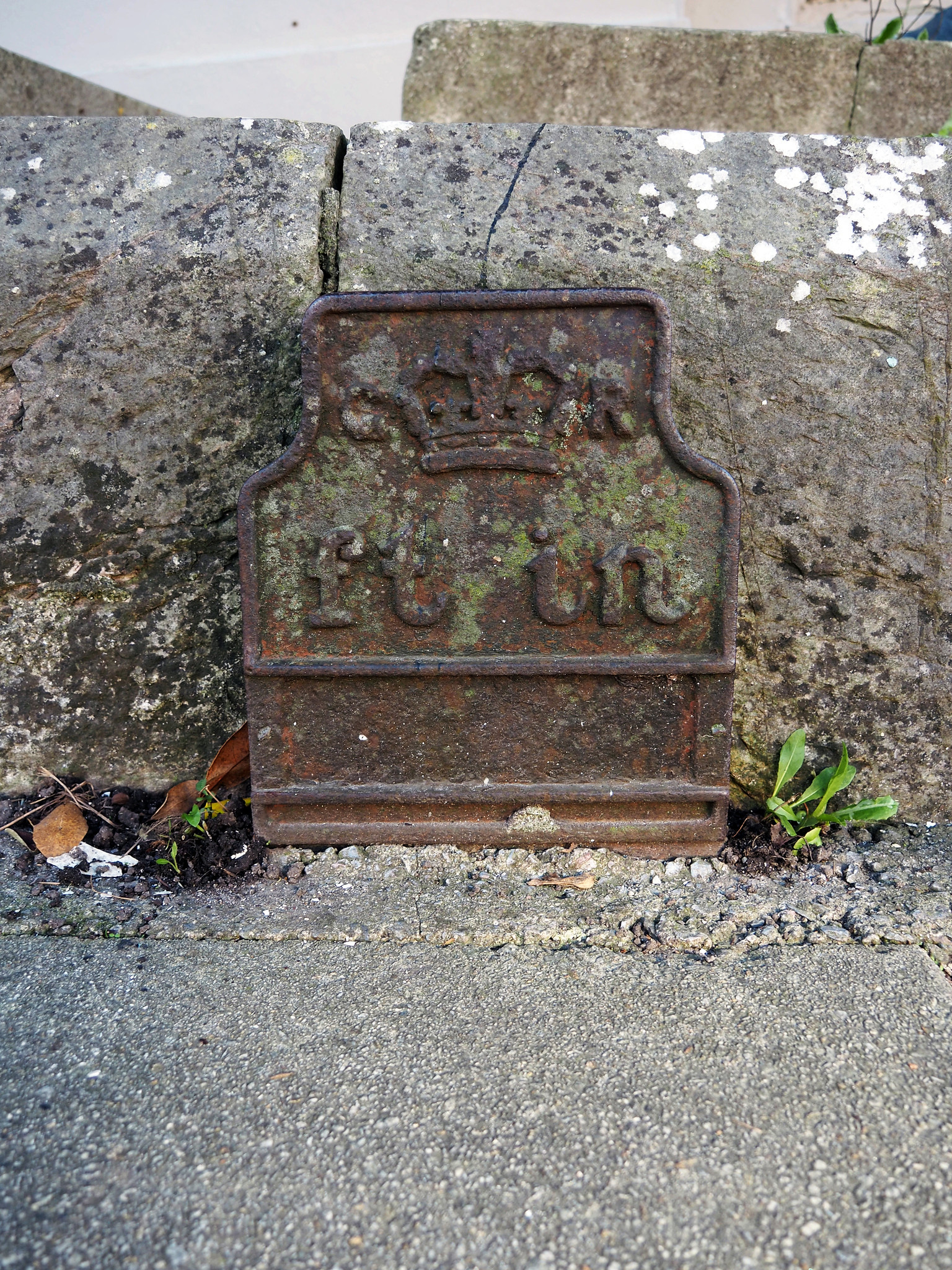 Telegraph cable marker post at Lipson Road, nr. Greenbank Avenue, Plymouth by Chris Williamson 