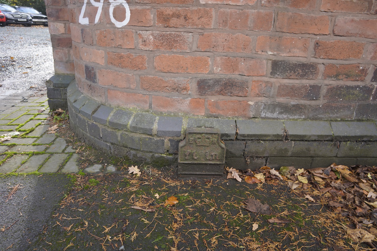 Telegraph cable marker post at 298 Birmingham Road, Walsall by John Duder 