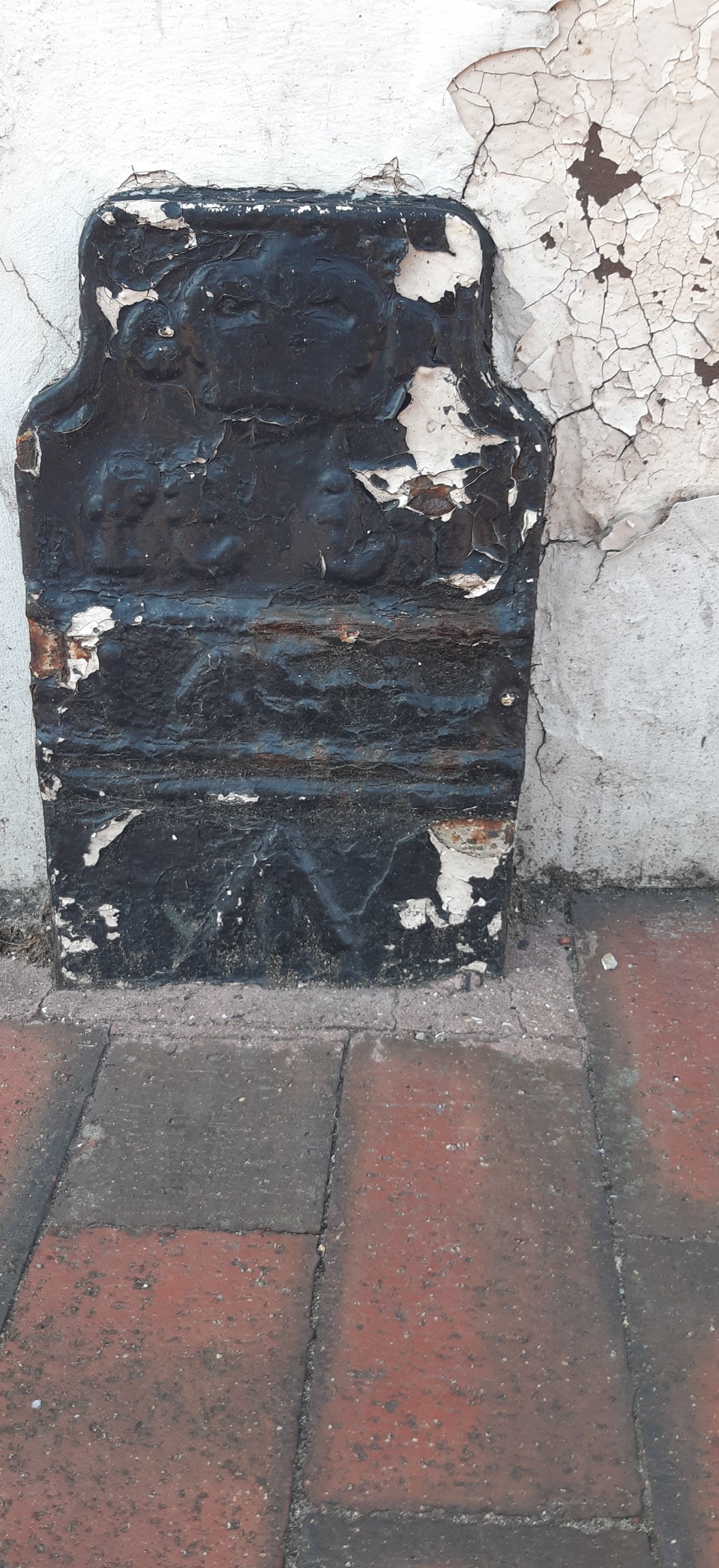 Telegraph cable marker post at 81 High Street, Sittingbourne by Sittingbourne Heritage Museum 