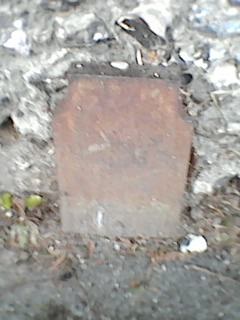 Telegraph cable marker post at opp. 109 Piccotts End Road, Picotts End, Hemel Hempstead by Doreen Pattenson 