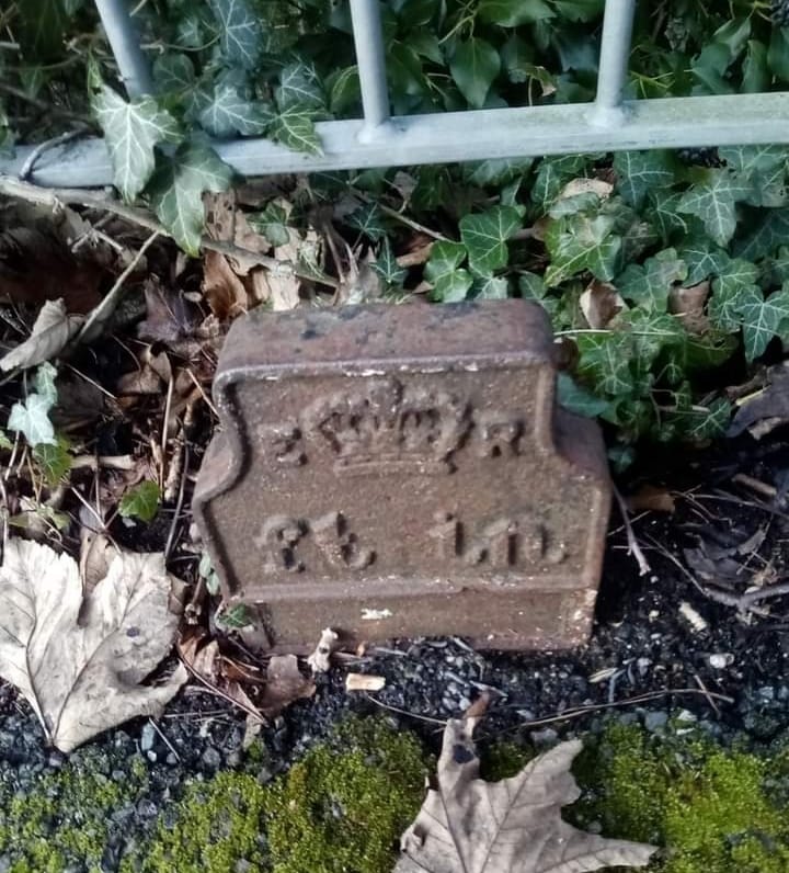 Telegraph cable marker post at Castle Hill Road, Dover by Seamus Ellis-Ringham 