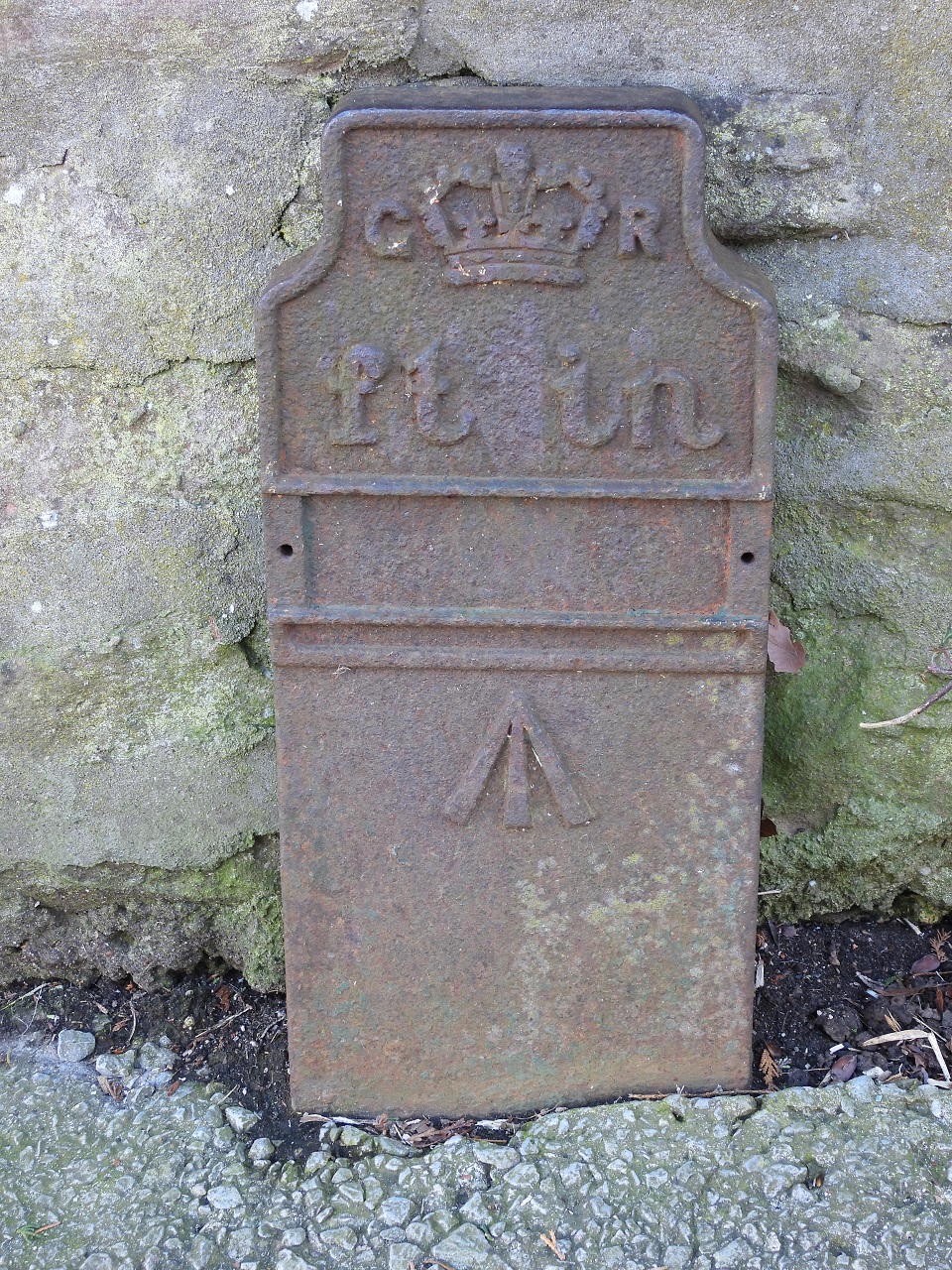 Telegraph cable marker post at Bethania Church, Old Hill, St Mellons, Cardiff by Robert Guy 