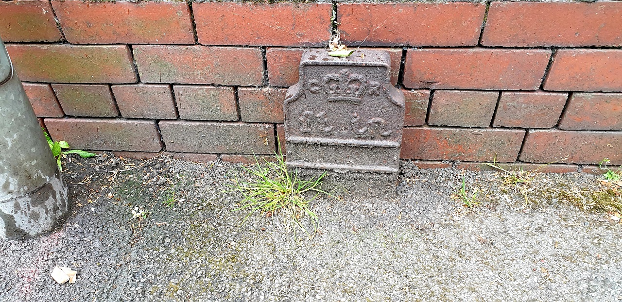 Telegraph cable marker post at 1 Tollgate Road, Port Talbot by Lilian O'Hare 