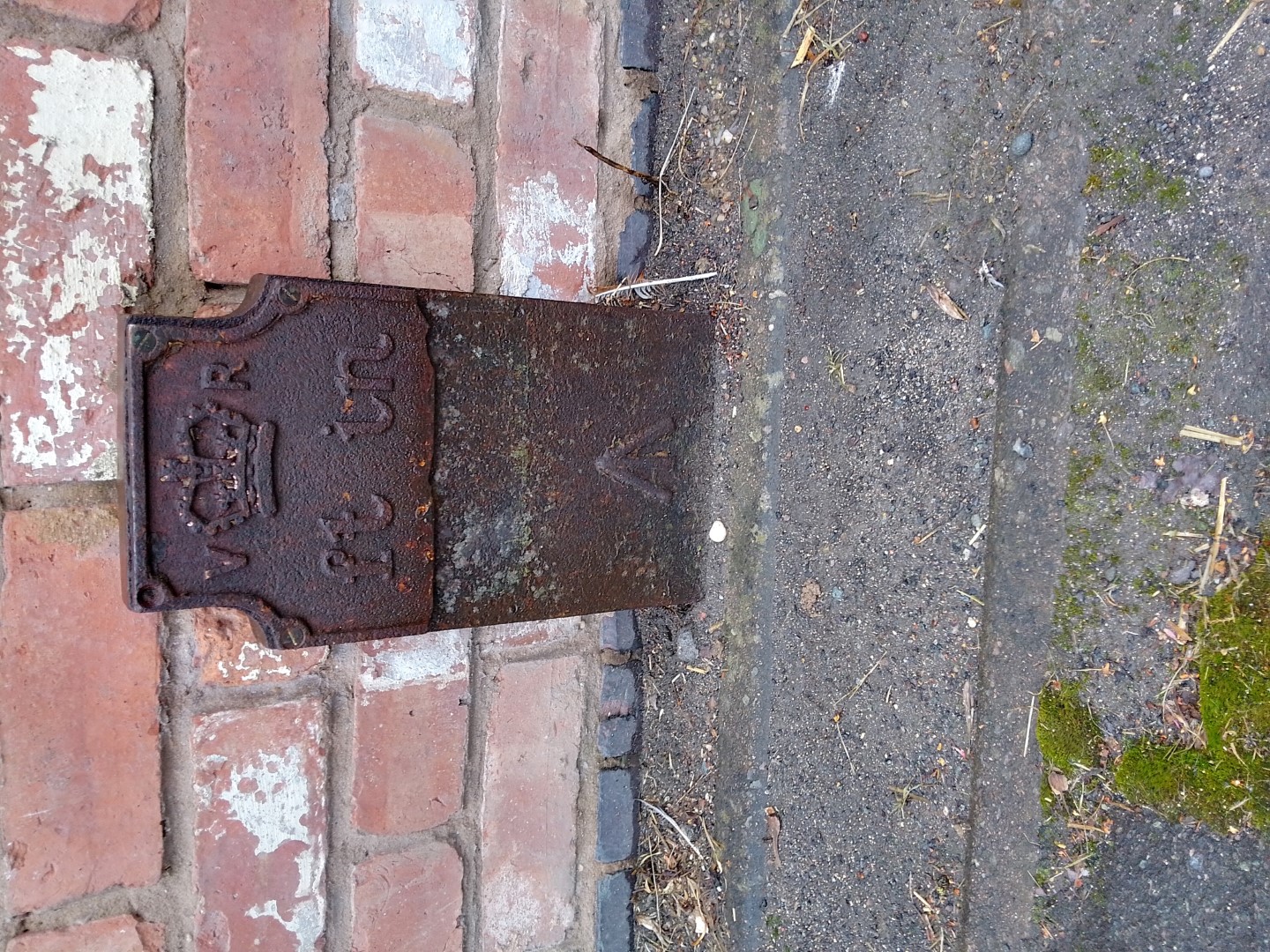 Telegraph cable marker post at opp. entrance to waterworks, Birmingham Road, Hatton Park, nr. Leamington Spa by Derek Pattenson 