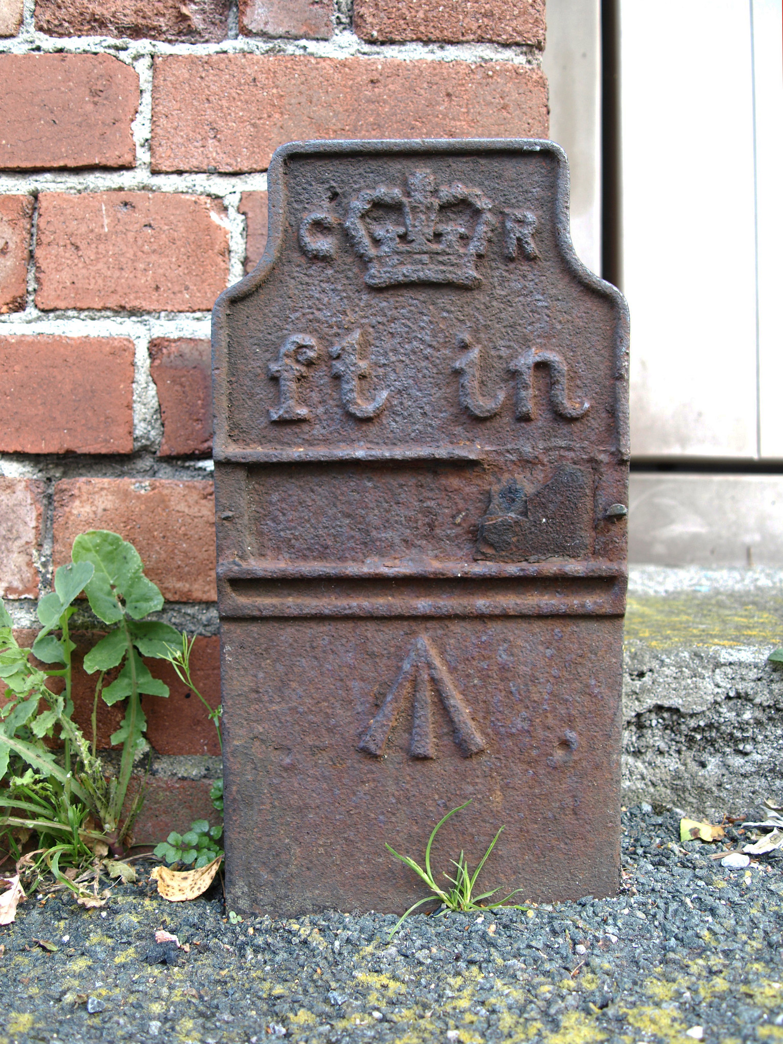 Telegraph cable marker post at opp. 21 Walker Terrace, Plymouth by Chris Williamson 