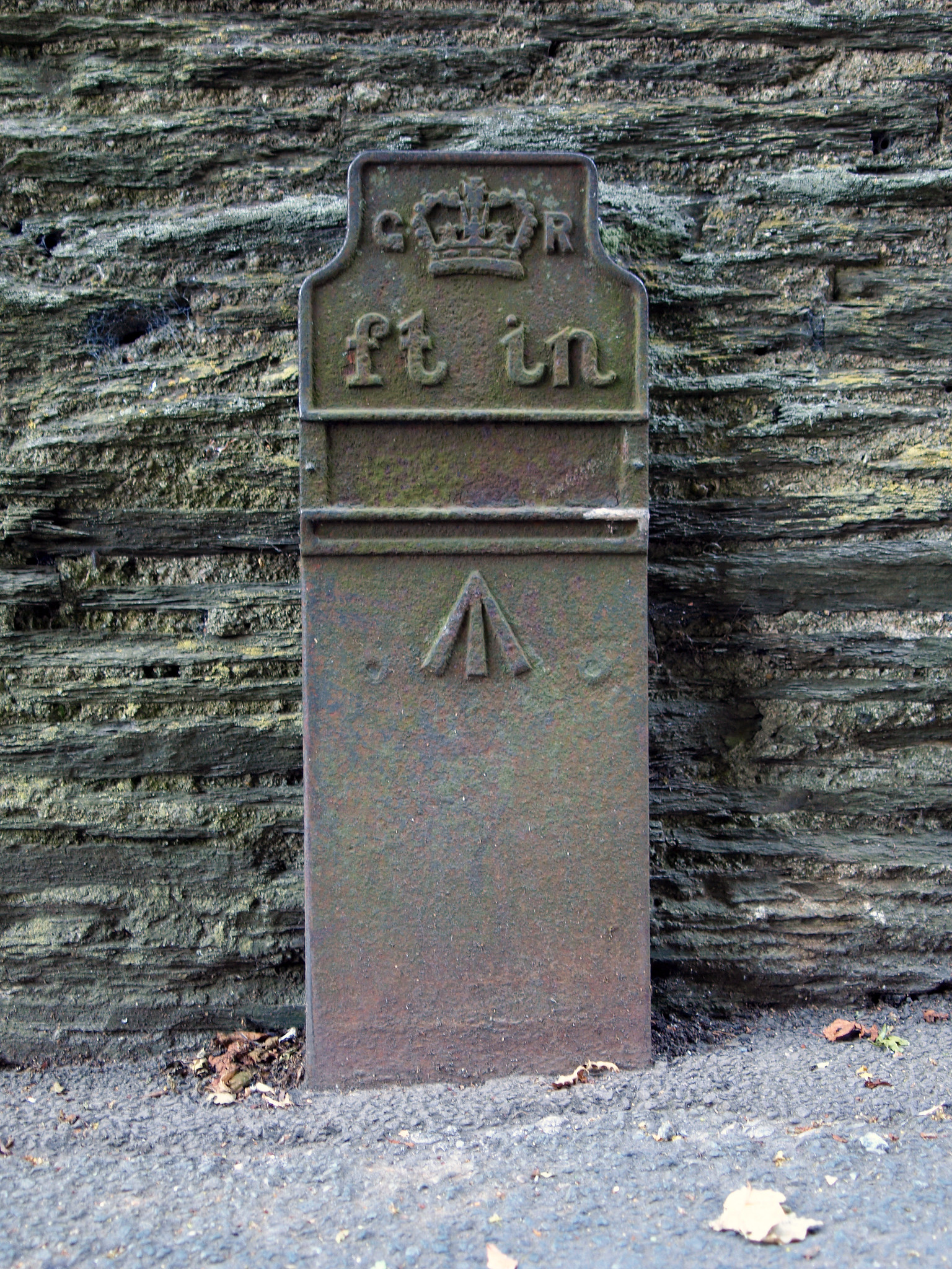 Telegraph cable marker post at Gascoyne Place, Plymouth by Chris Williamson 