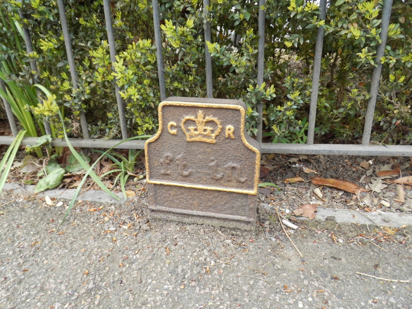 Telegraph cable marker post at 55 Langley Road, Watford by Derek Pattenson 