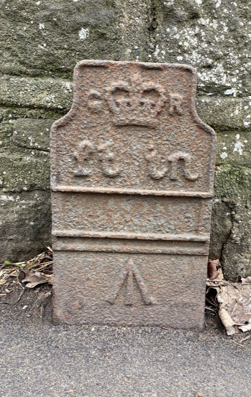 Telegraph cable marker post at 130m N of jnc George Lane, Barnsley Road, Woolley, Wakefield by Hellington Boots 