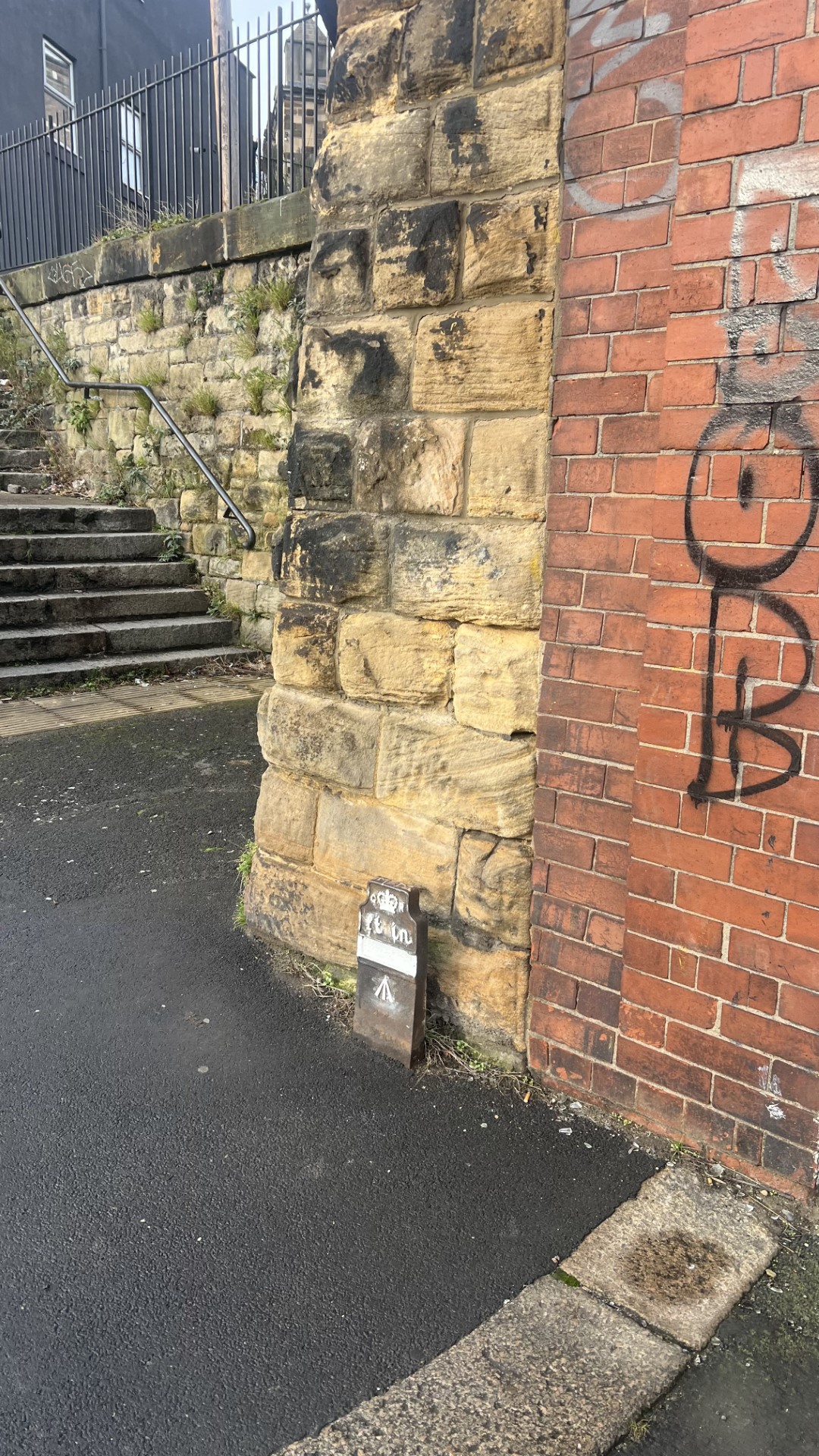 Telegraph cable marker post at City Road (by steps to Causey Bank), Newcastle upon Tyne by Matt Nimmins 