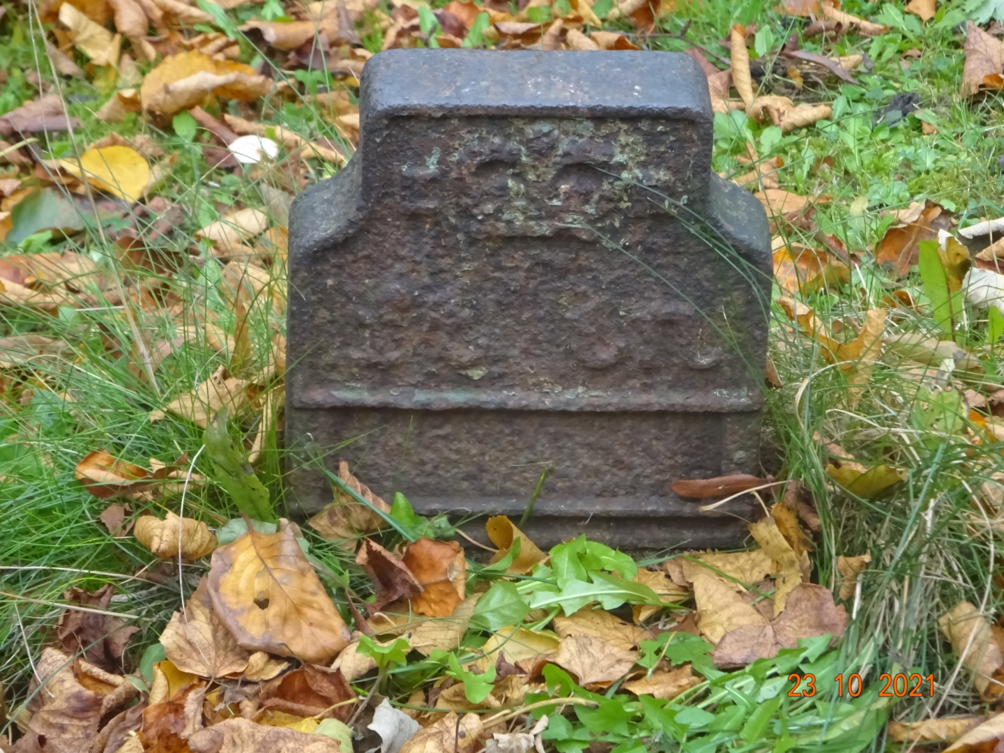 Telegraph cable marker post at 12 Avenue Street, High Shincliffe, Durham by MarkNimmins 