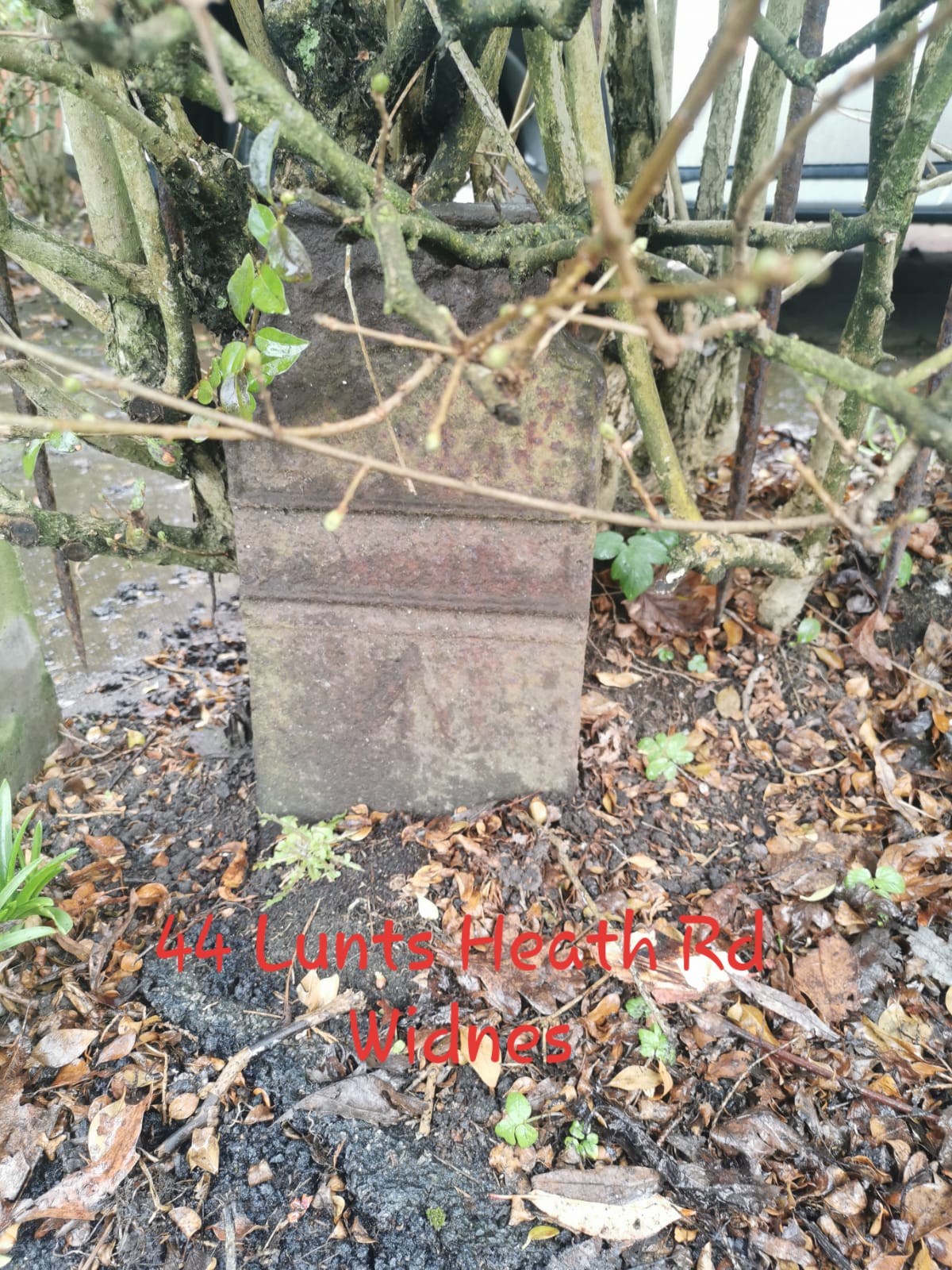 Telegraph cable marker post at 44 Lunts Heath Road, Widnes by Jan Gibbons 