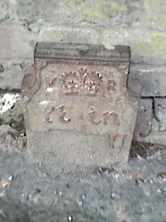 Telegraph cable marker post at  110 Piccotts End, Piccotts End, Hemel Hempstead by Doreen Pattenson 