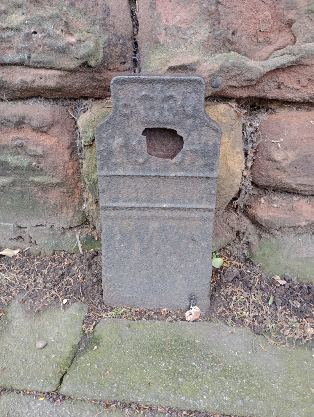 Telegraph cable marker post at behind bus shelter, opp. 186 Mill Lane, Wavertree, Liverpool by Andy Chadwick 